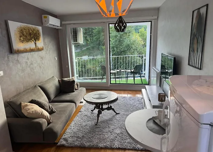 Apartment Point - Centar Zenica- *