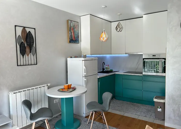 Point - Centar Zenica- *