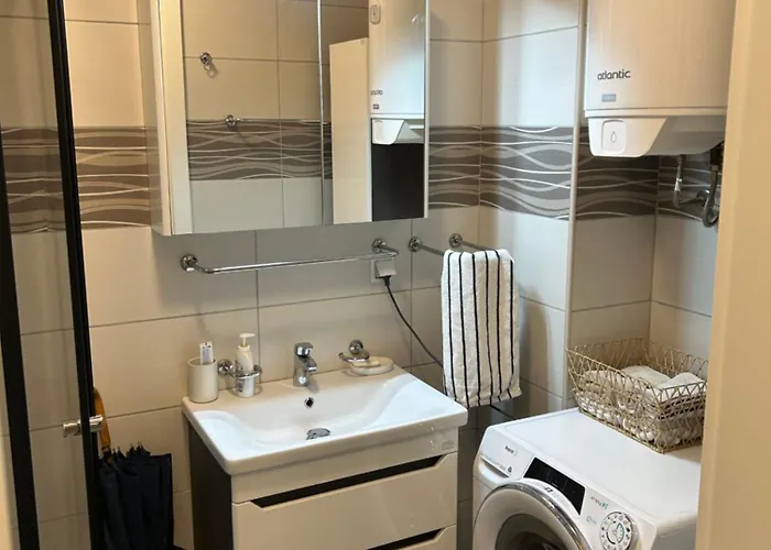 Point - Centar Zenica- *